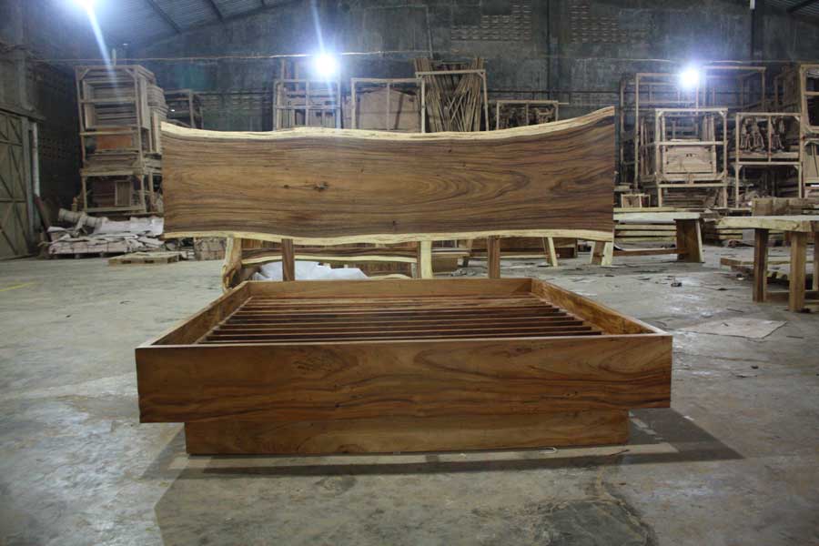 Solid Wood Beds