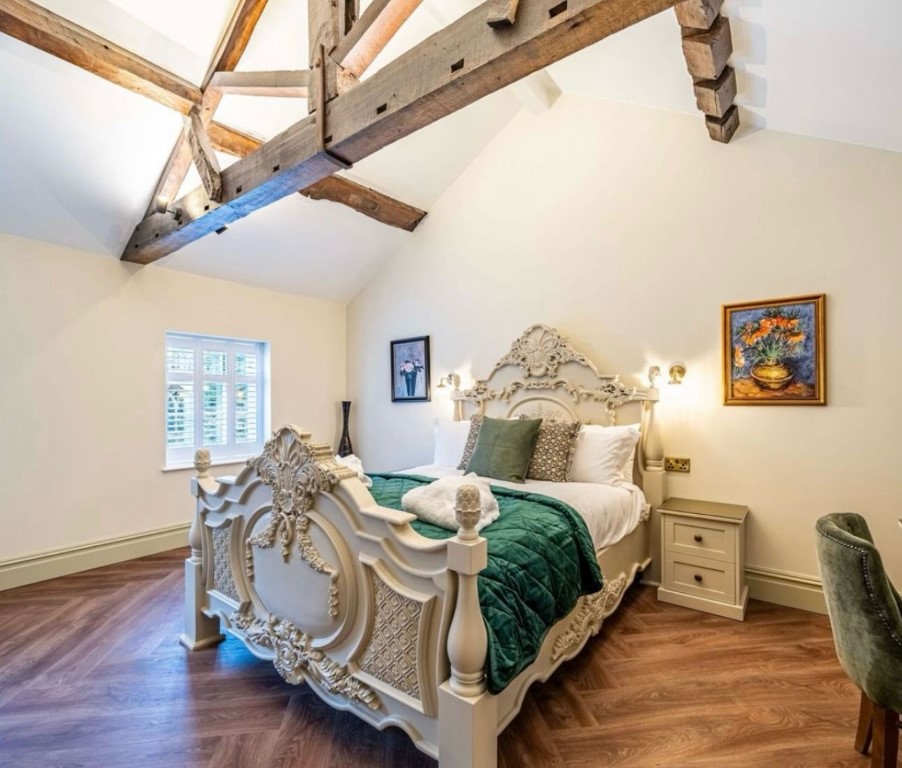 Solid Wood Beds